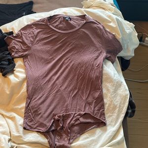 Light maroon bodysuit